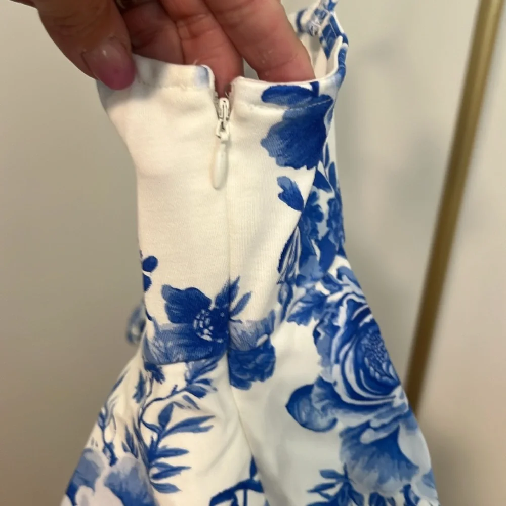 Maeve Square-Neck Peplum Tank Top - Picture 6 of 6